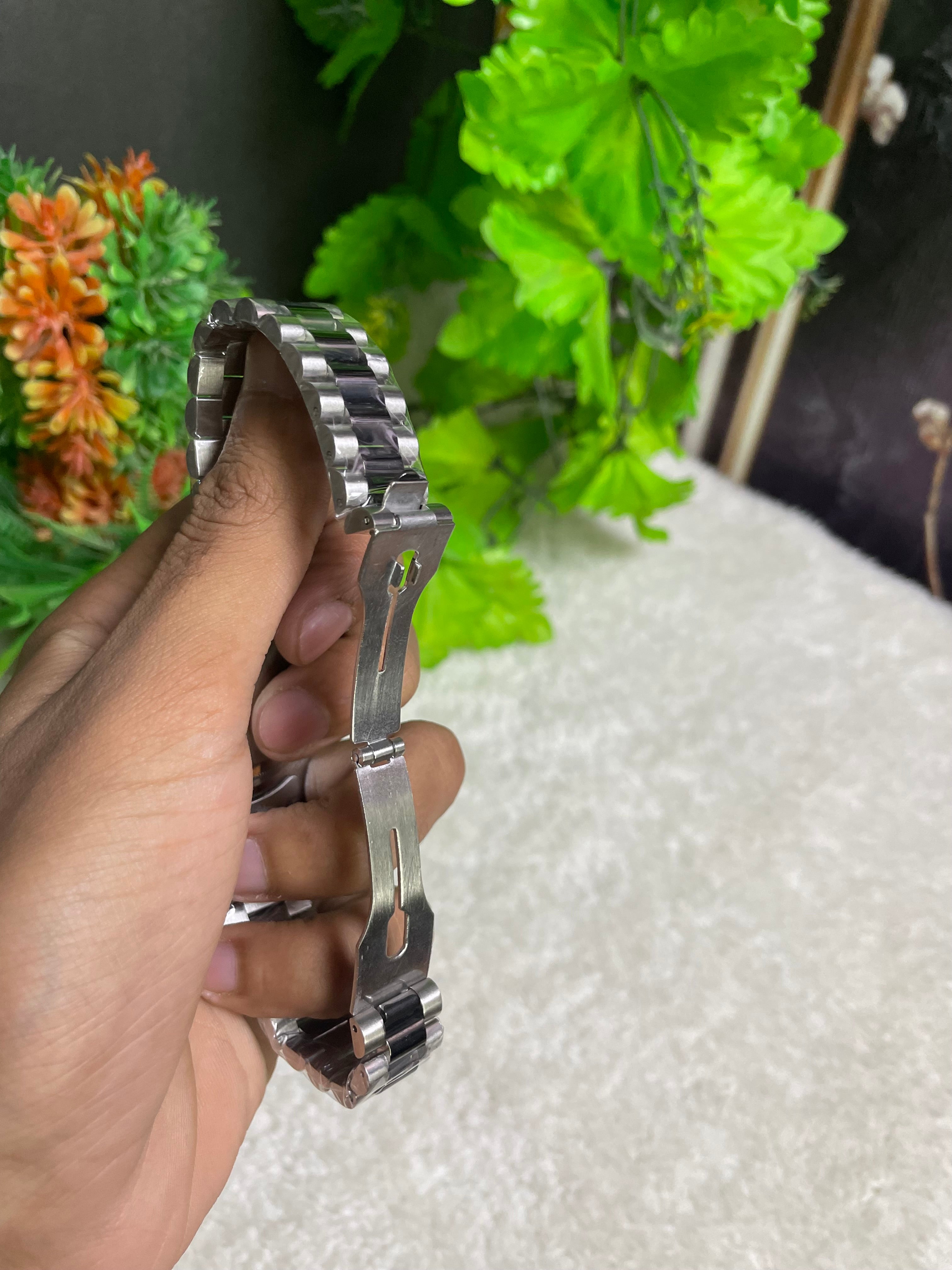 Rolex AAA Black-Silver