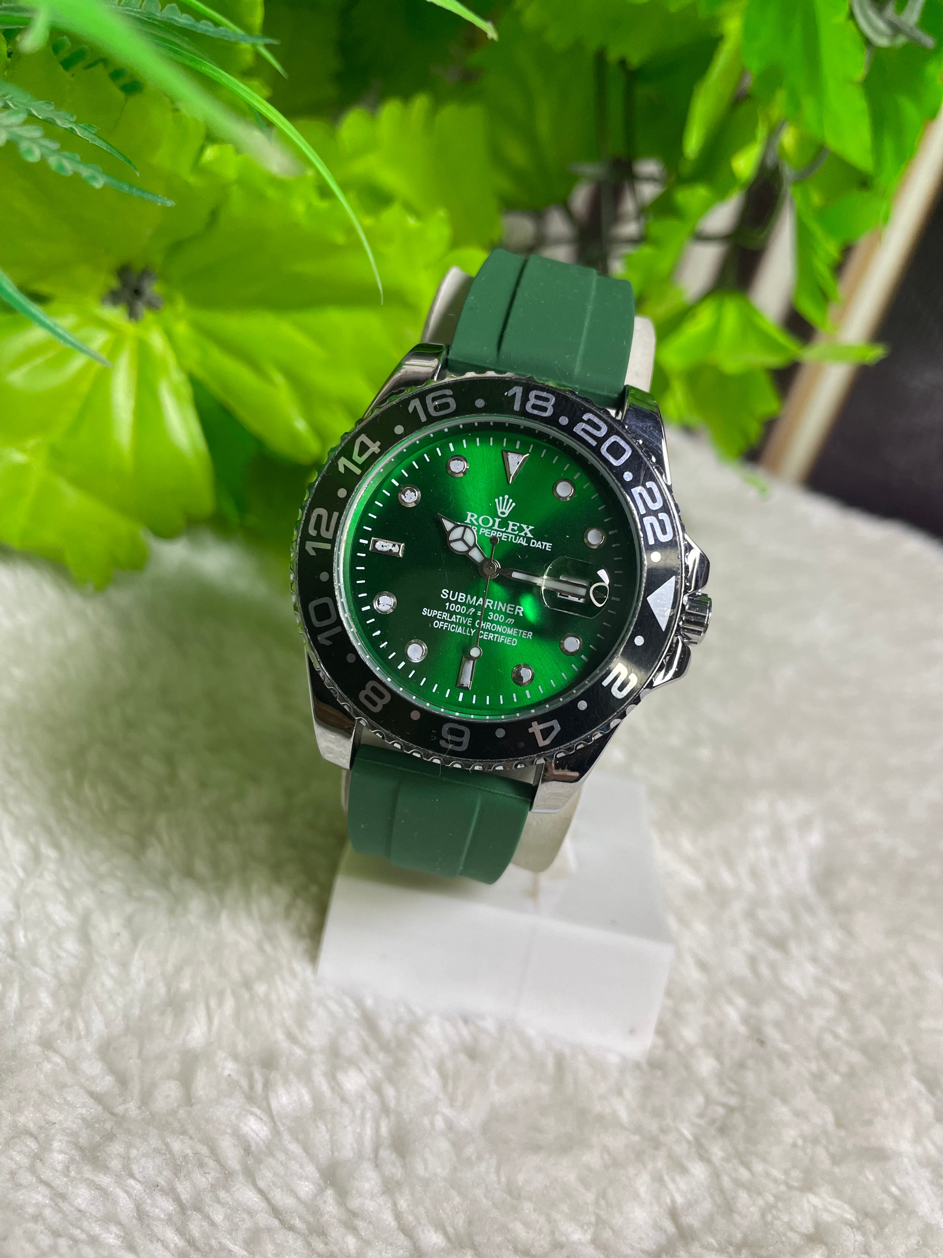 Rolex Gmt in Strap- Rotating Bezel