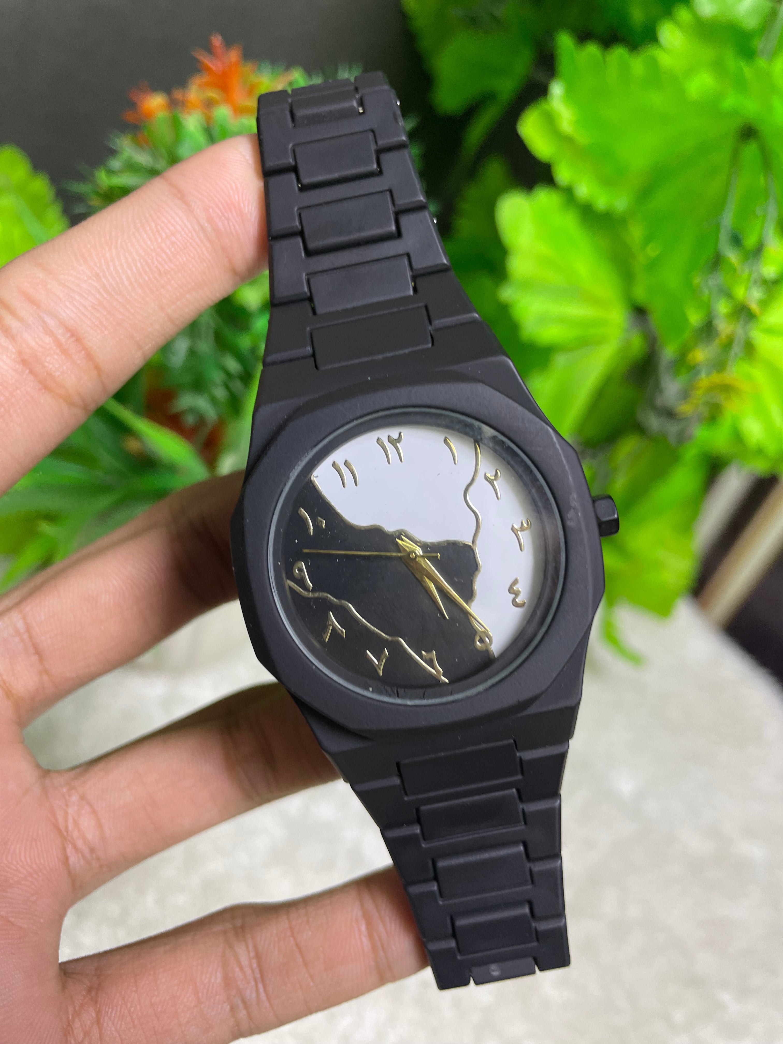Black Aura- Marble Dial - Fiber Material