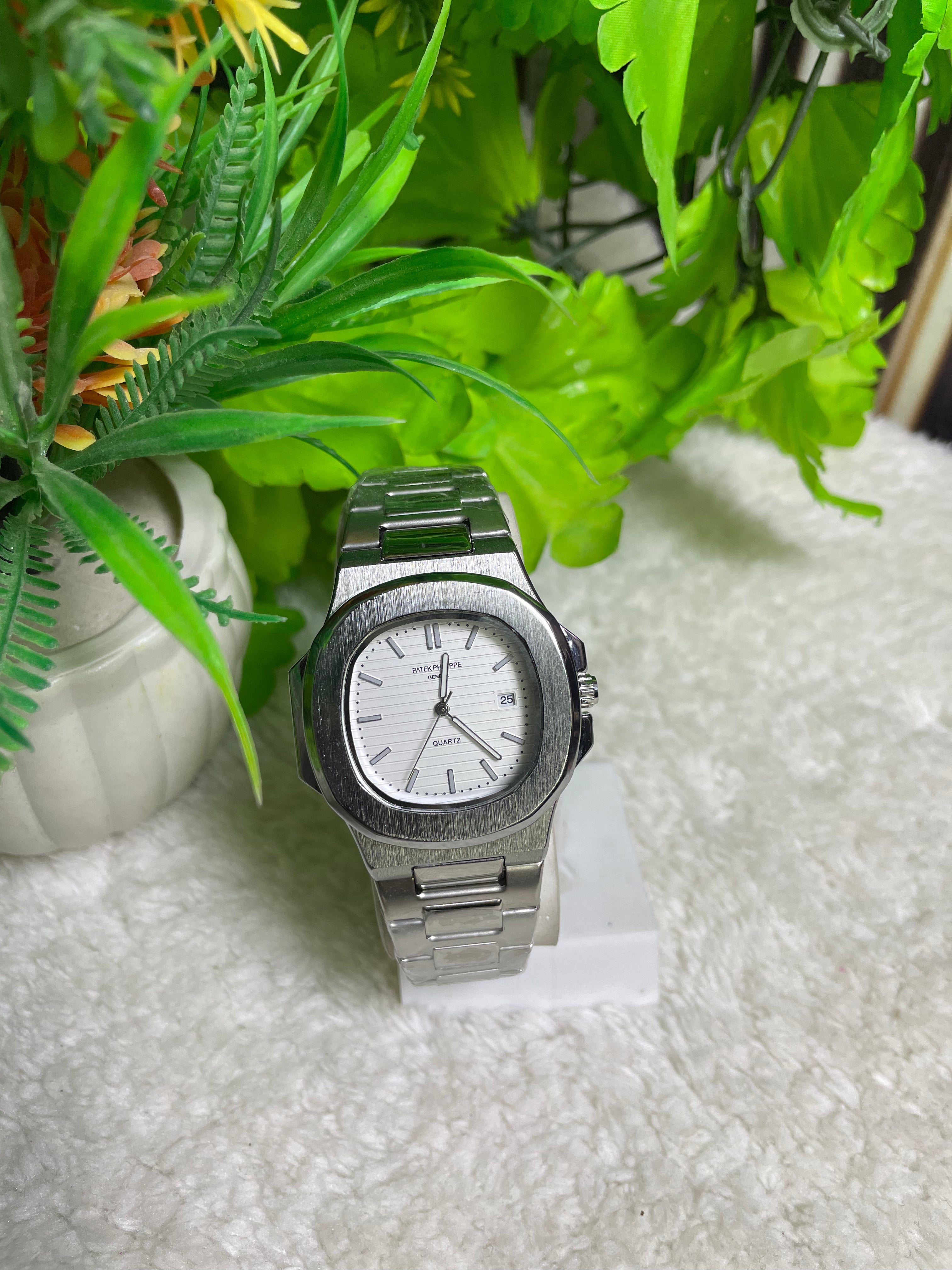 patek philippe Quartz Moment