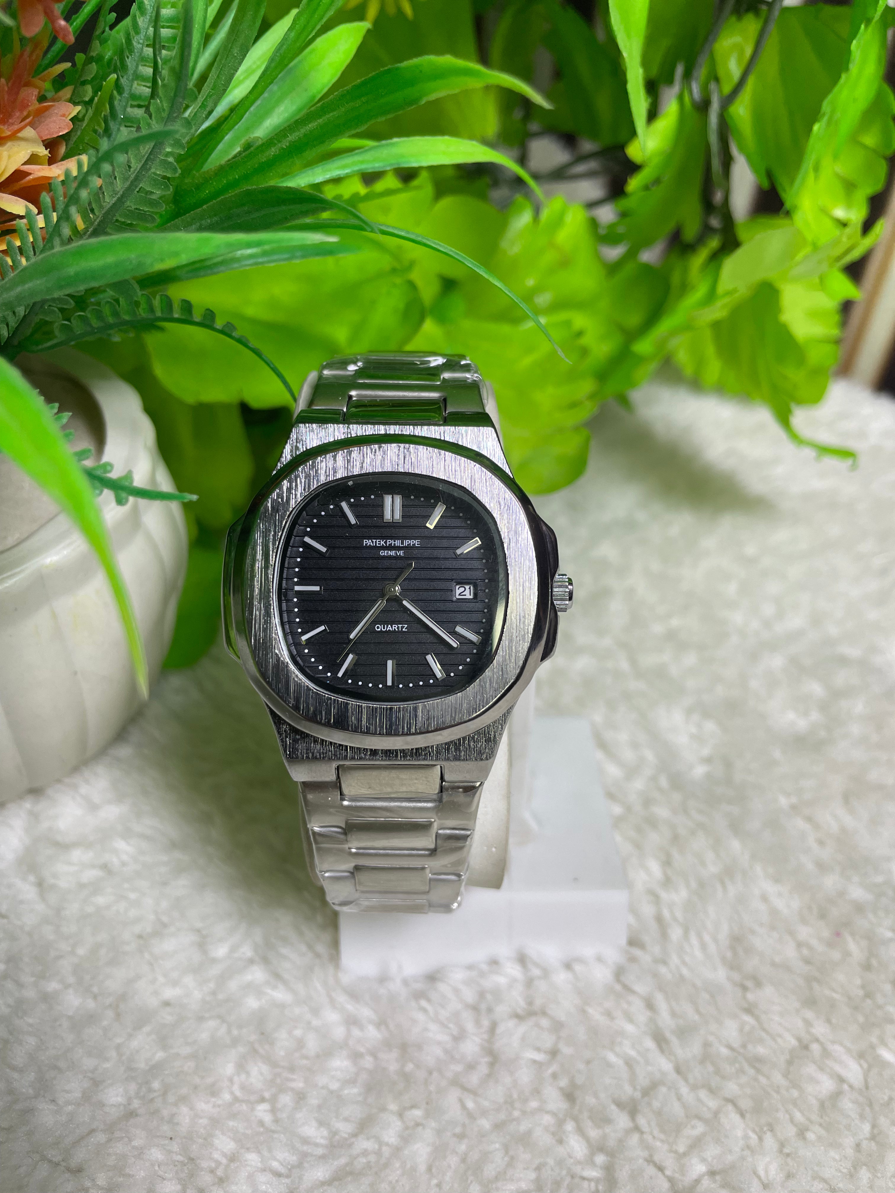 patek philippe Quartz Moment