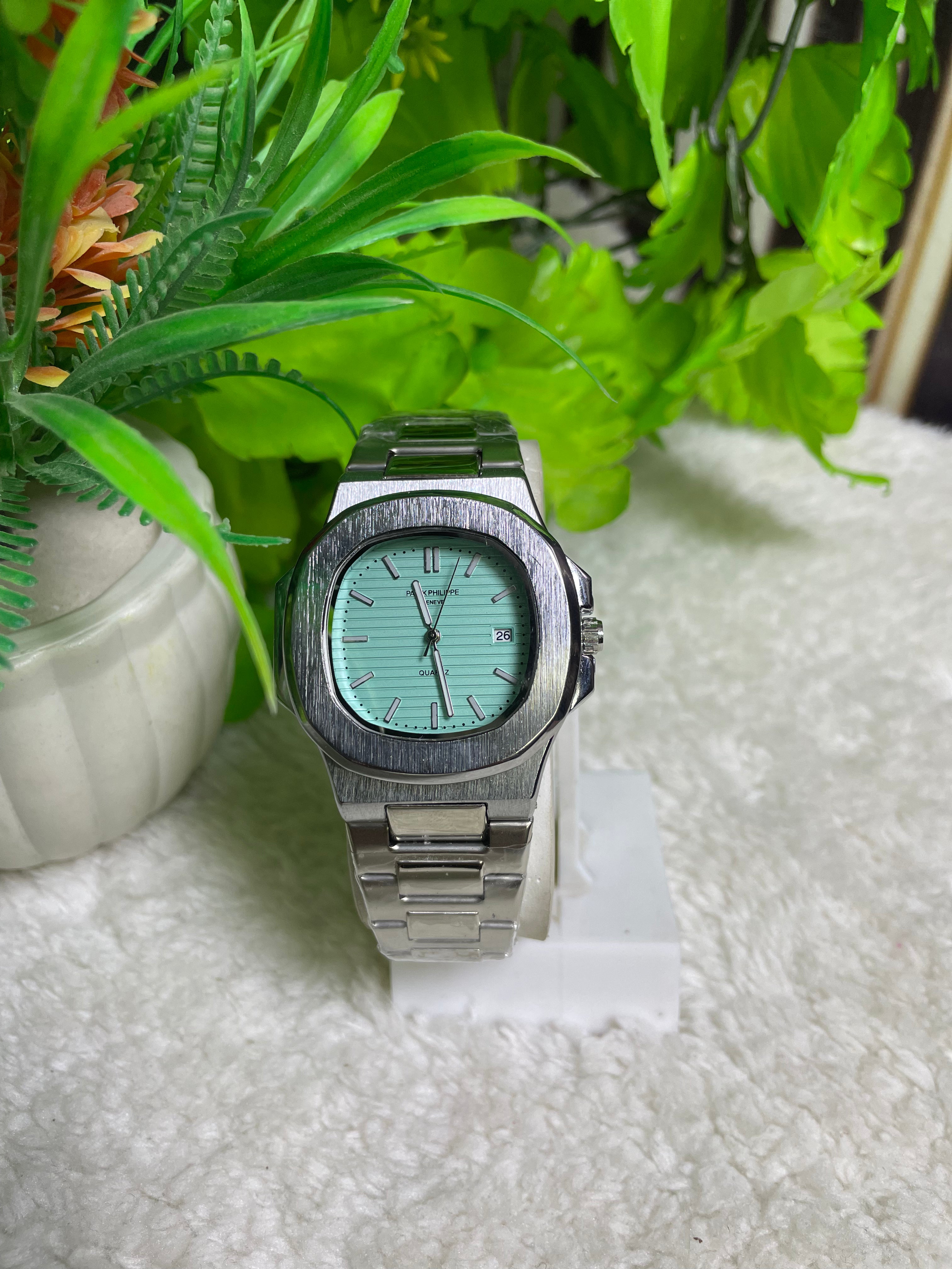 patek philippe Quartz Moment