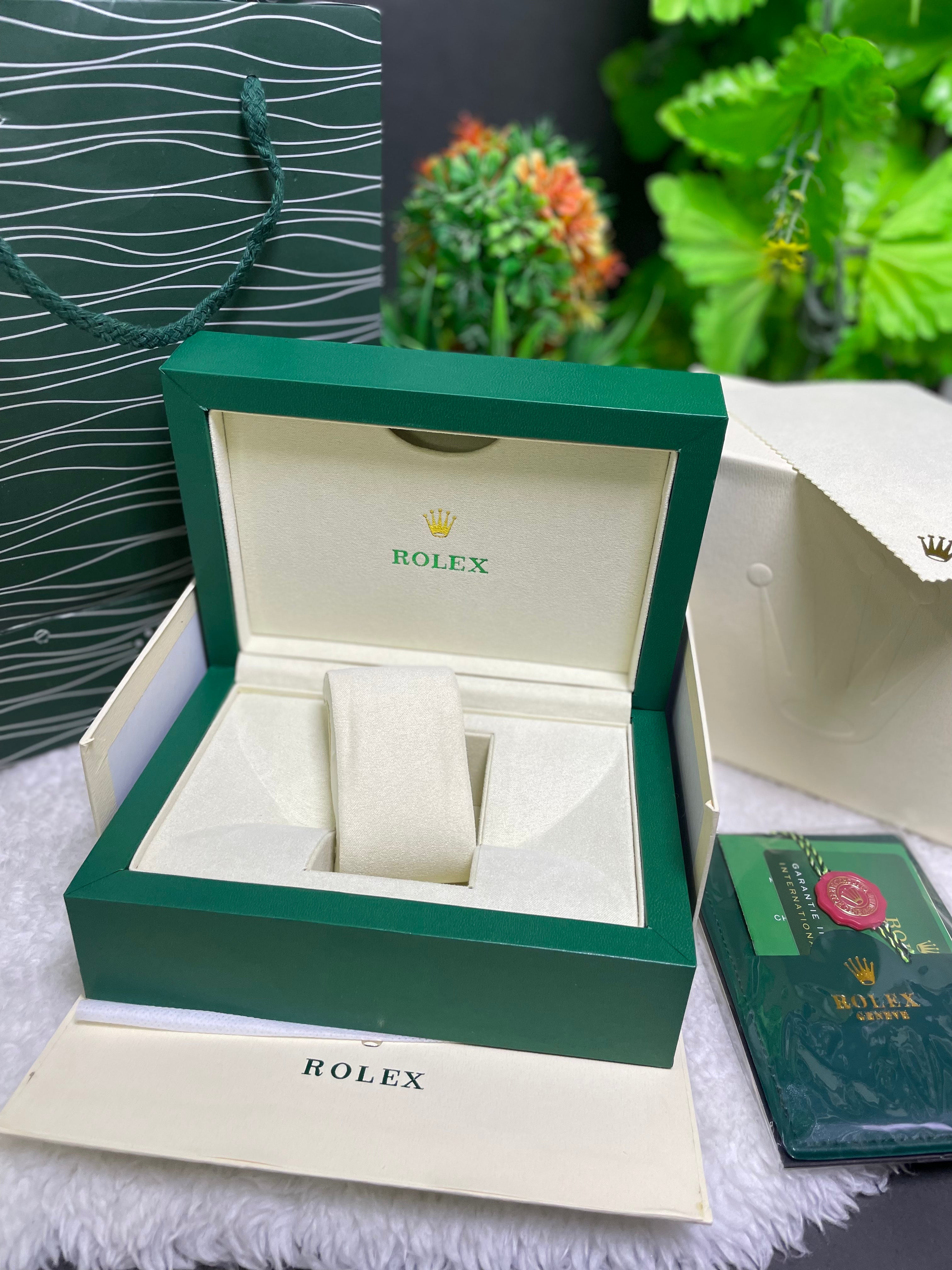 Rolex VIP Box with Accessories