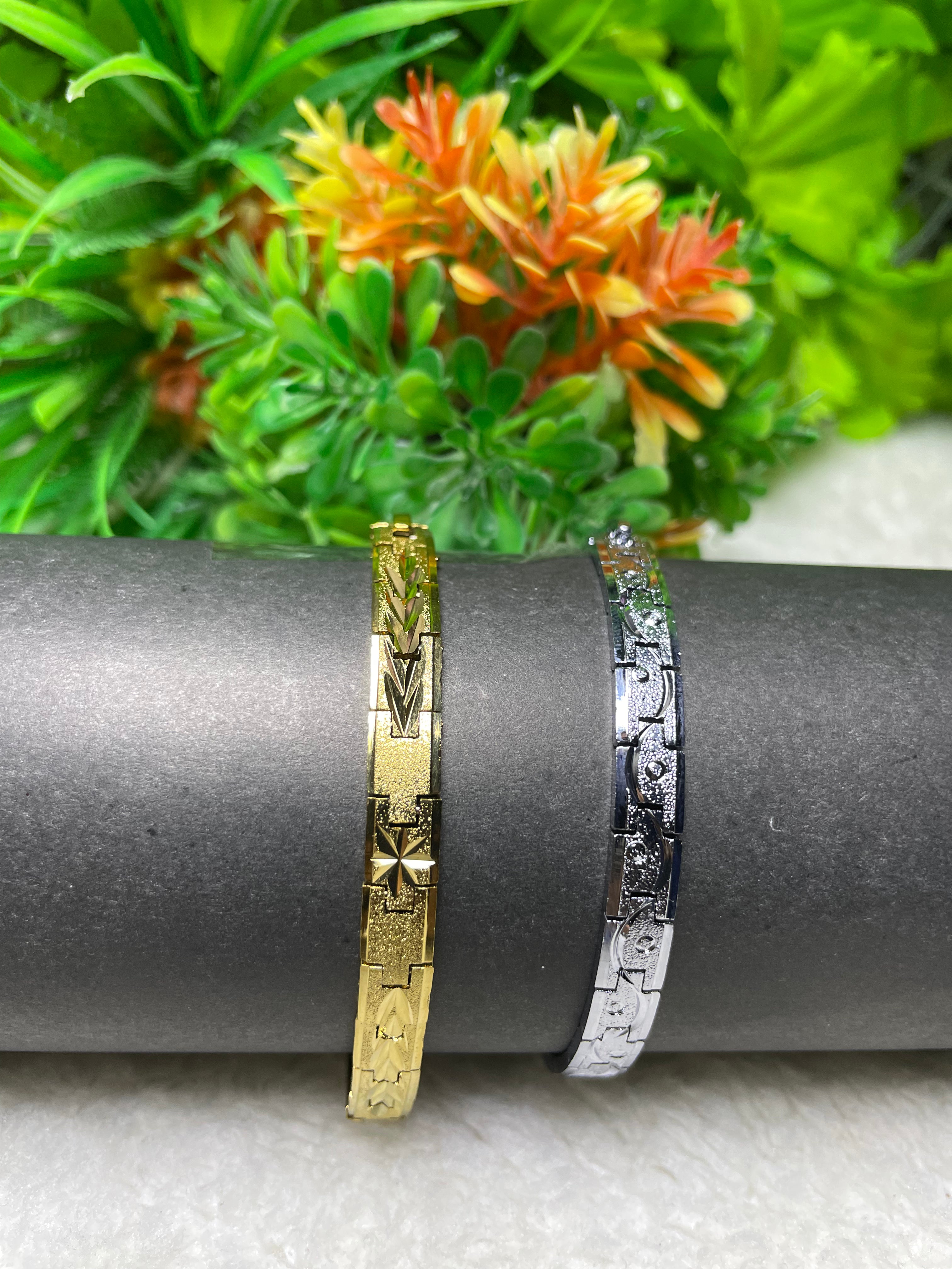 Ladies Shiney Bracelet