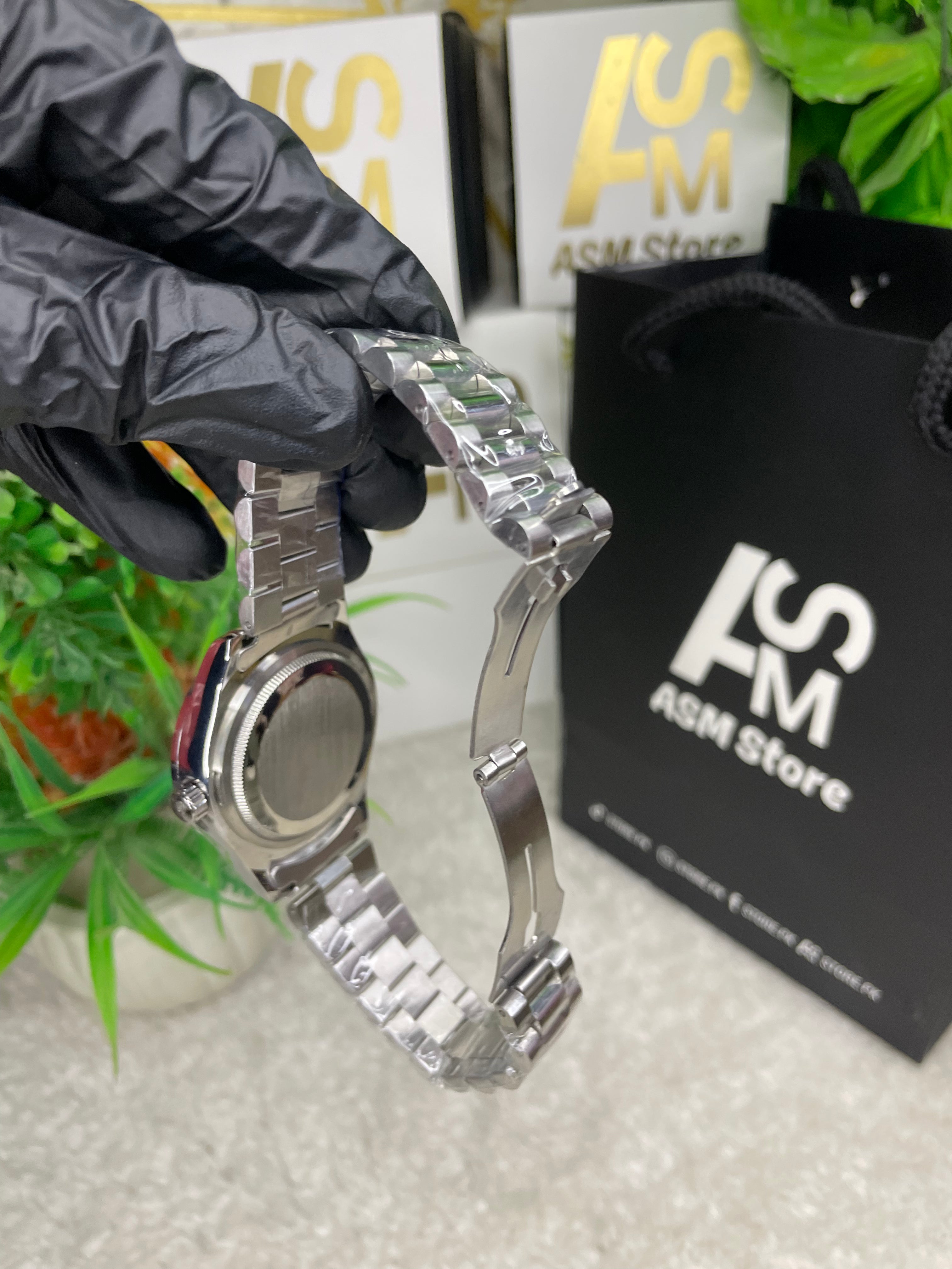 Rlx Day & Date | Arabic Dial